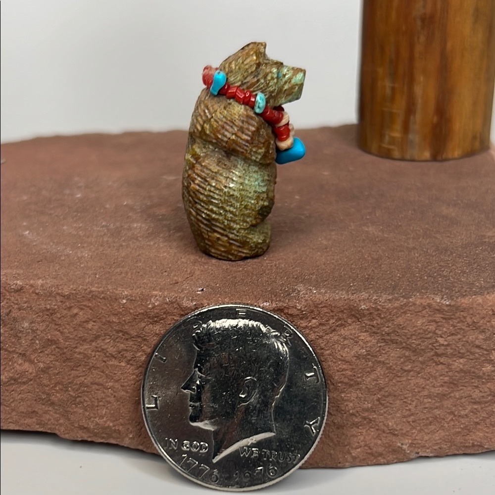 Handcrafted Bear Figurine with Beaded Necklace. - Picture 2 of 5